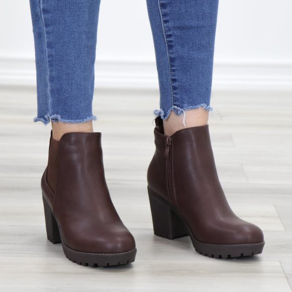 Lug Sole Ankle Boots Brown Chelsea Booties - Picture 10 of 12